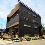 遊び心いっぱい！バイクガレージのある注文住宅