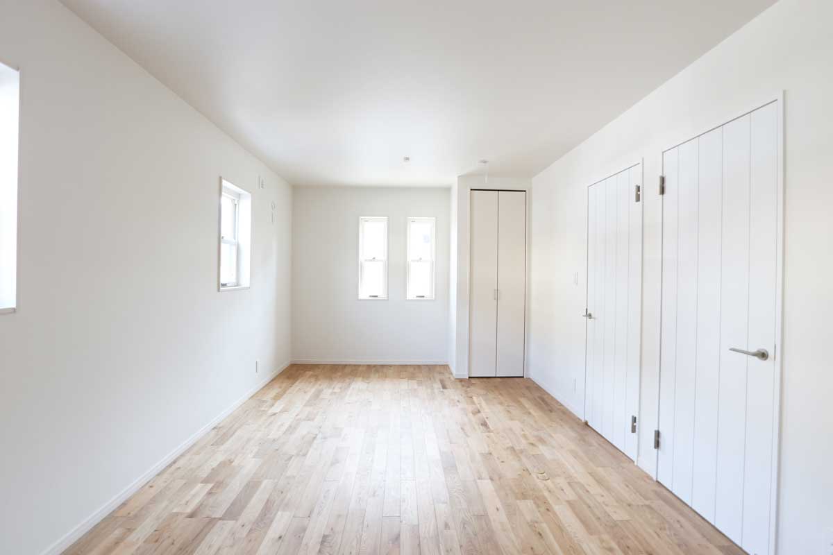 健無垢材を豊富に用いた北欧風デザイナーズ住宅