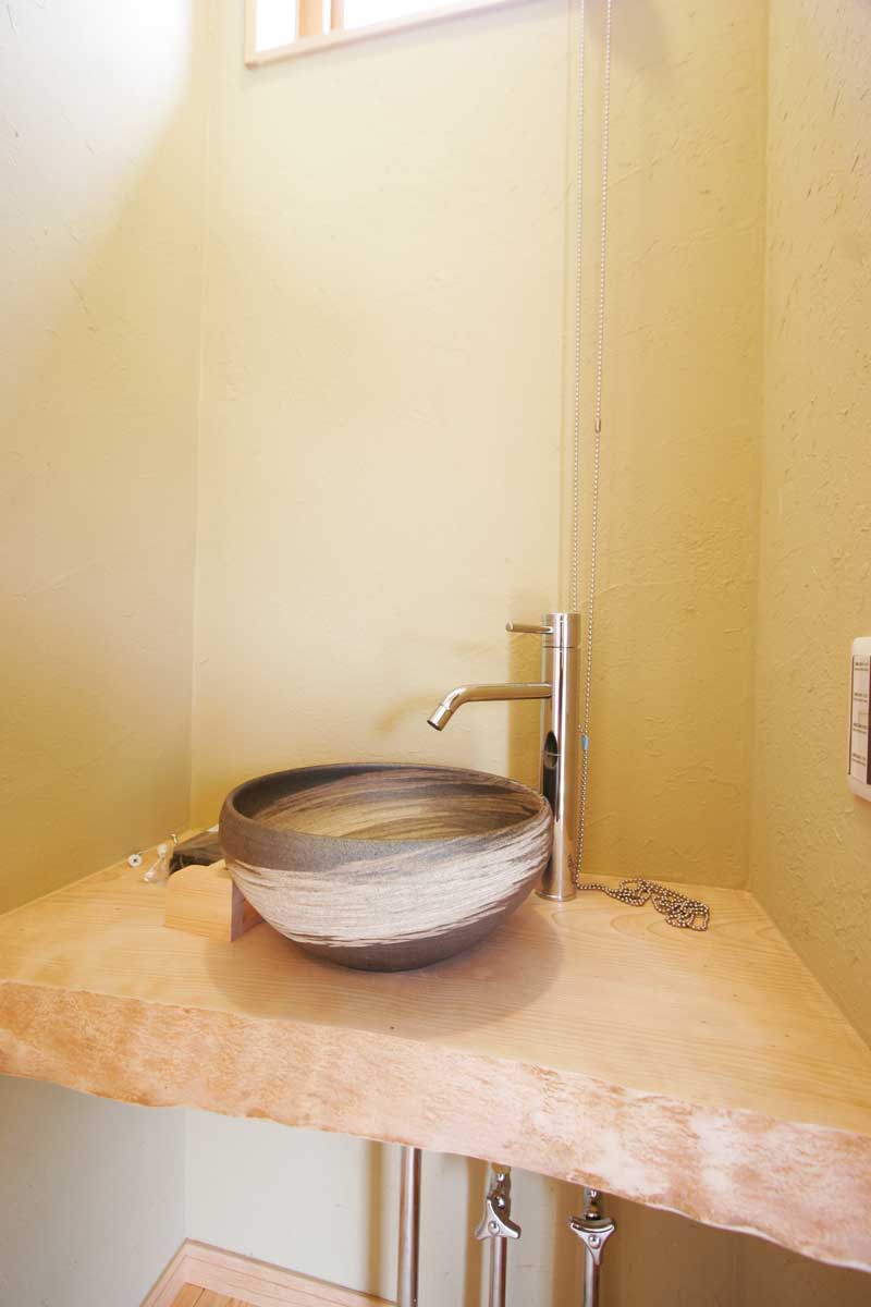 自然素材を豊富に用いたおしゃれな和モダンデザイン注文住宅