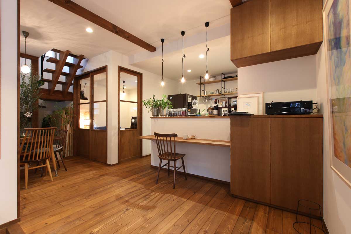 注文住宅 施工事例 無垢スタイル建築設計 カフェとアトリエのあるナチュラルモダンの家 注文住宅 施工事例 無垢スタイル建築設計 カフェとアトリエのあるナチュラルモダンの家