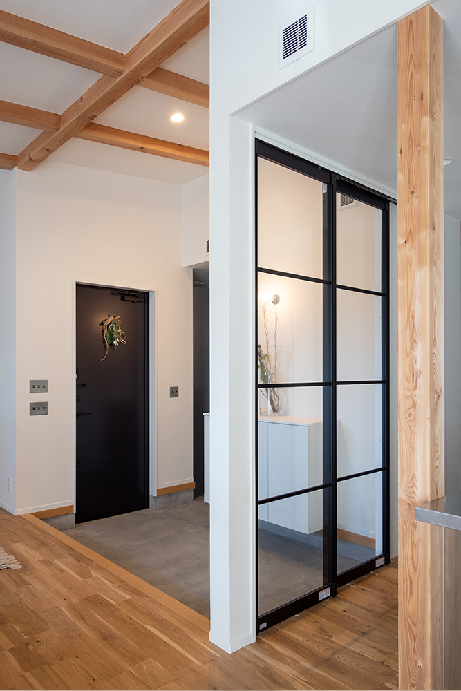 住宅街でも「コンパクトに豊かに暮らす」を叶える平屋の家