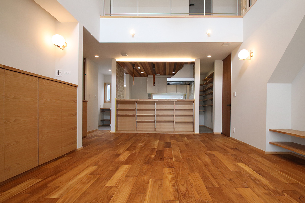 家族それぞれの居場所がある新しい二世帯住宅の家