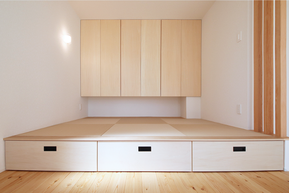 太陽光発電と全館空調で快適！吹き抜けが開放的なデザイナーズ注文住宅