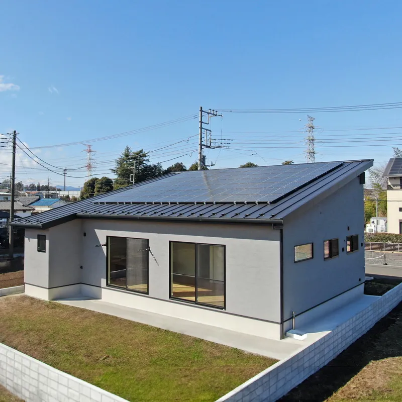 こだわりの間取りとL字カウンターが魅力の平屋住宅