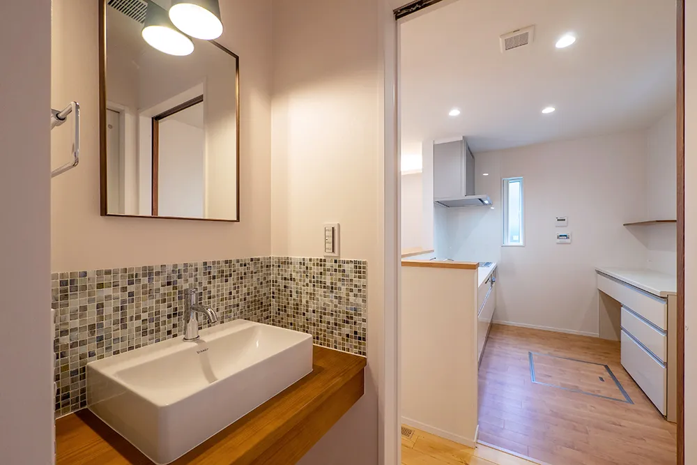 明るく開放的なLDKと帰宅動線が快適な家