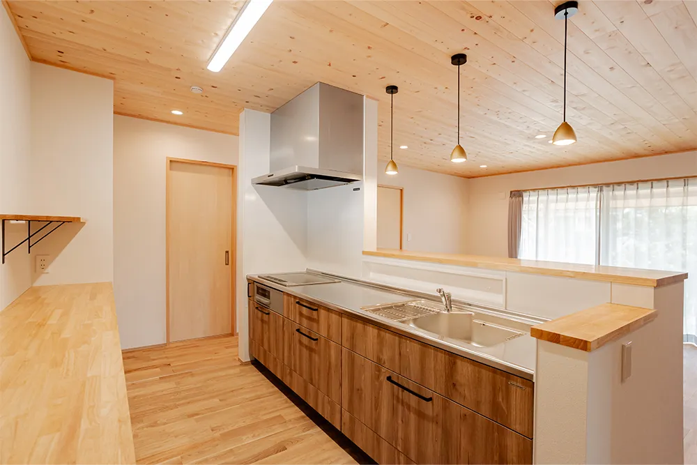 無垢材と造作で実現したぬくもり和モダン平屋住宅