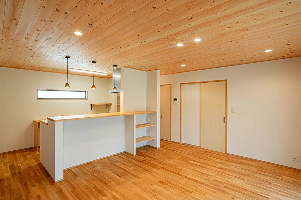 無垢材と造作で実現したぬくもり和モダン平屋住宅