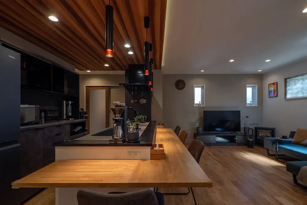 美しさと快適さを両立するモダンな平屋住宅