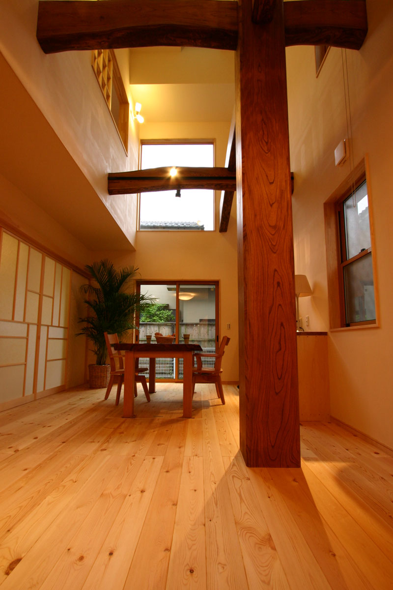 ロゴストロン　大黒柱　(小) 大黒柱（小）