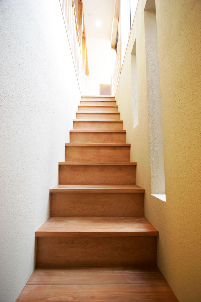 和の趣と無垢の素材感が凝縮した和モダンの家