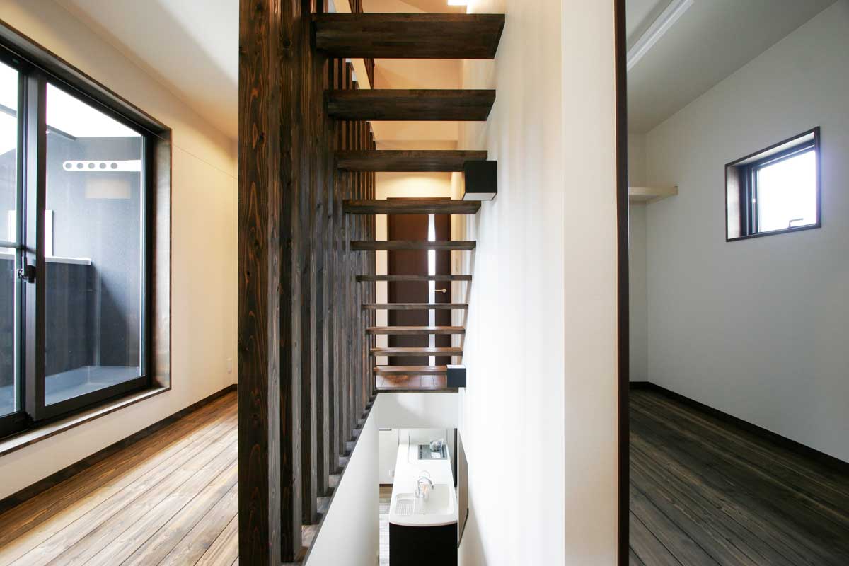 気品と風格。細かな造作も施した高級和モダン住宅