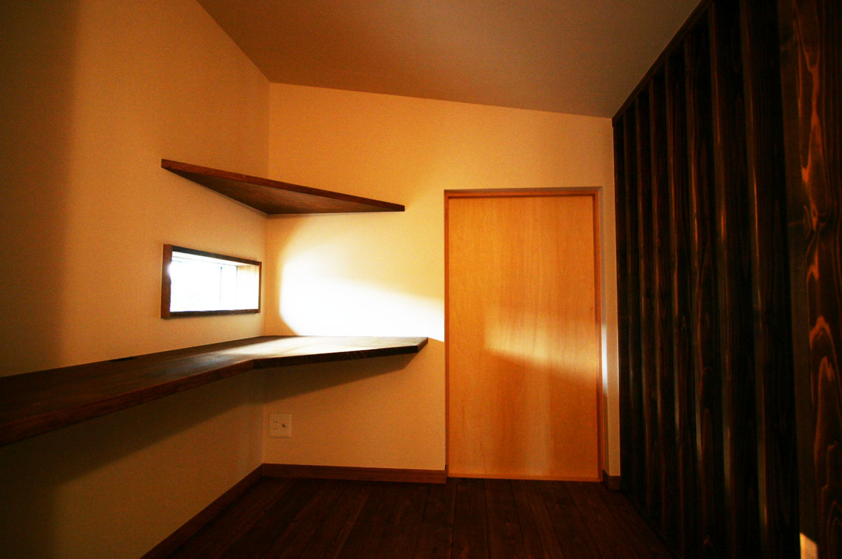 遊び心いっぱい！バイクガレージのある注文住宅