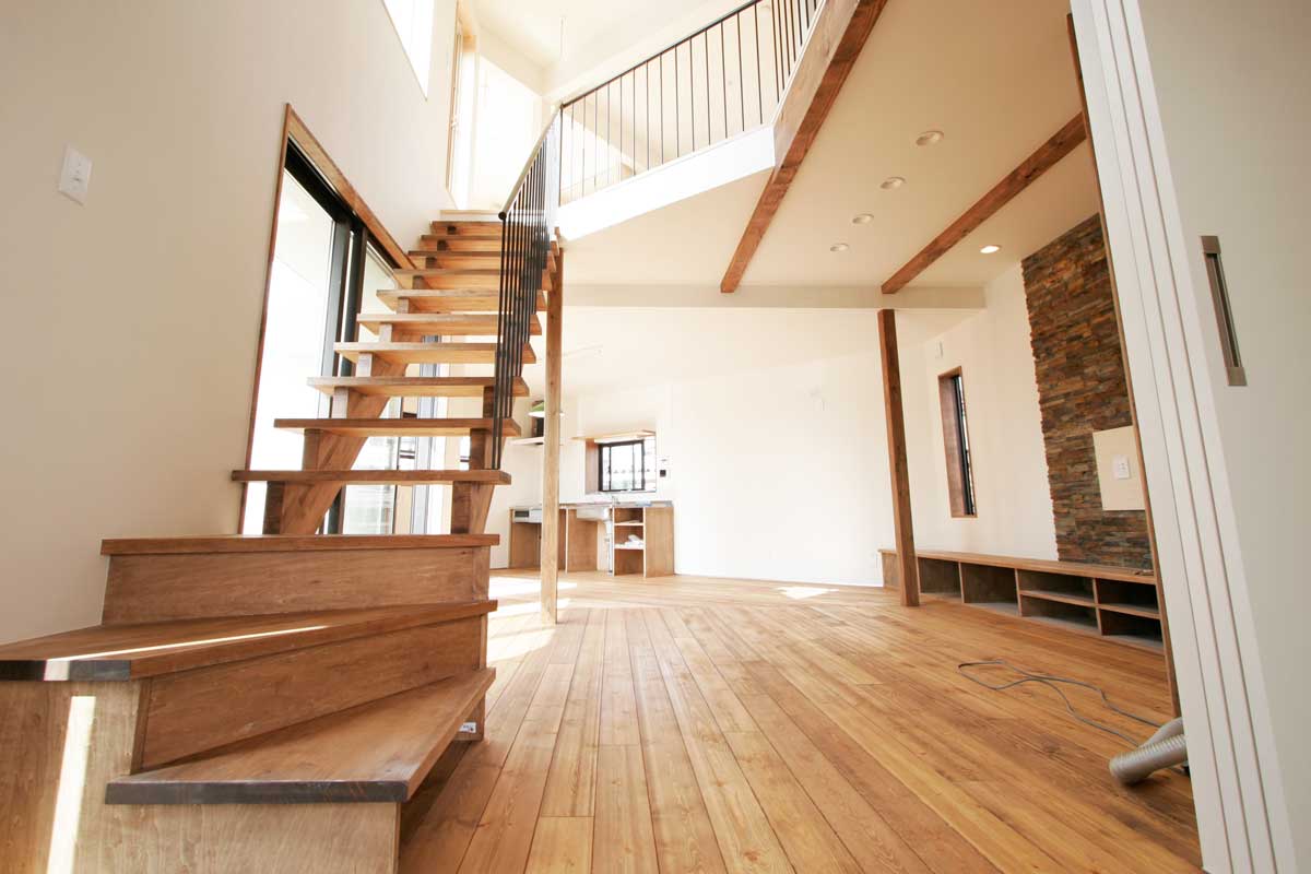 遊び心と斬新さが詰まった自然素材デザイン住宅