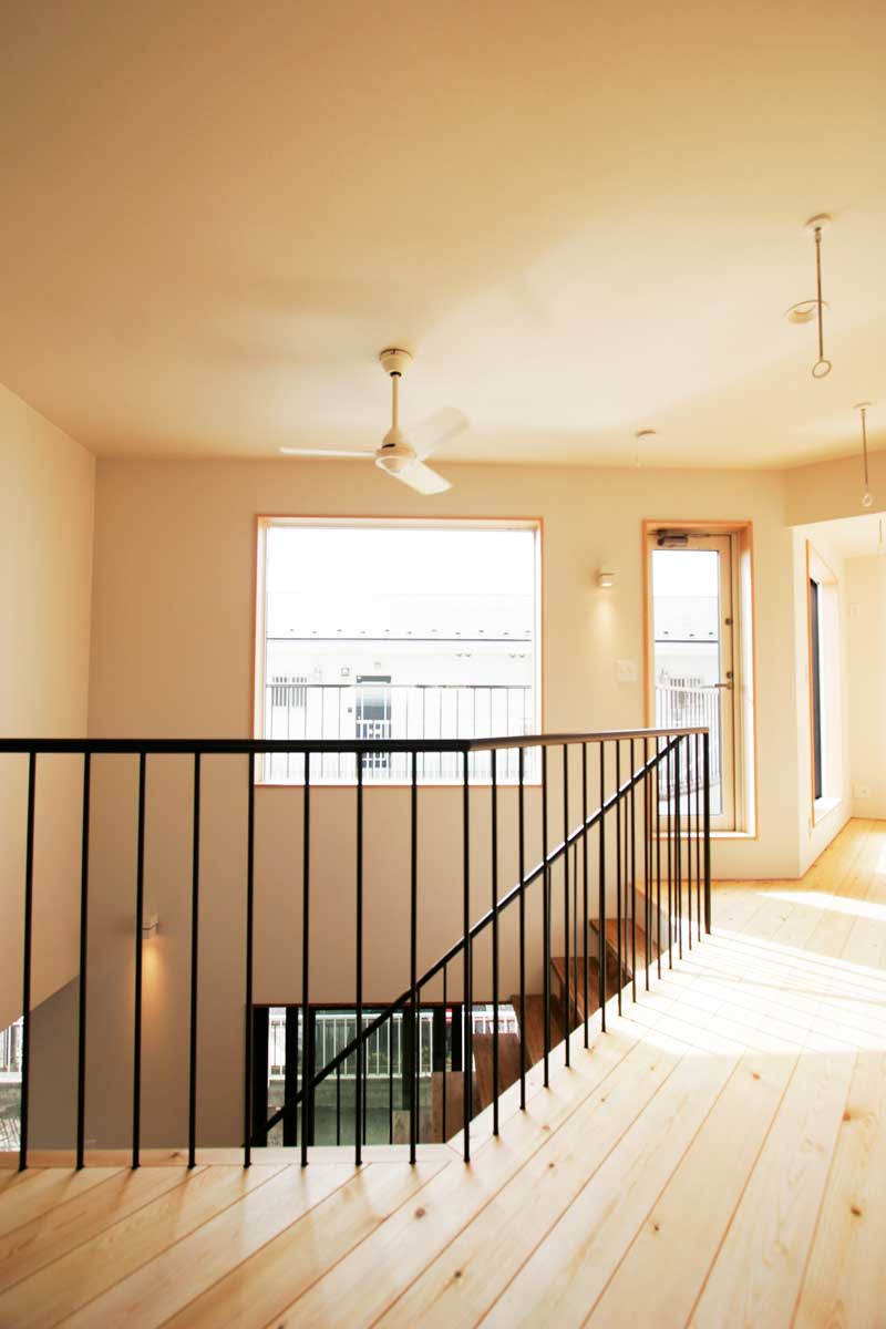 遊び心と斬新さが詰まった自然素材デザイン住宅